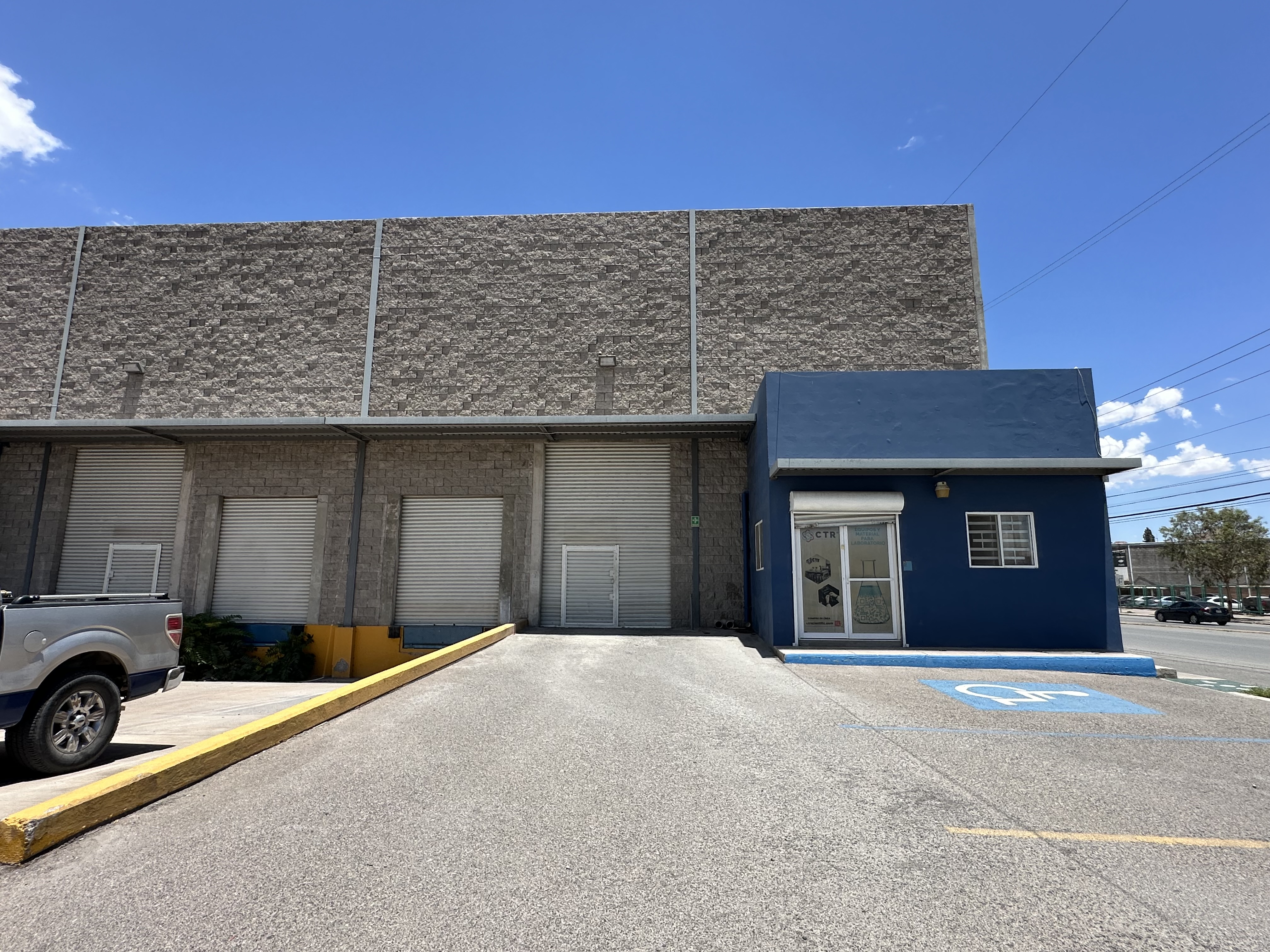 Bodega en Renta - Av. Heroico Colegio Militar